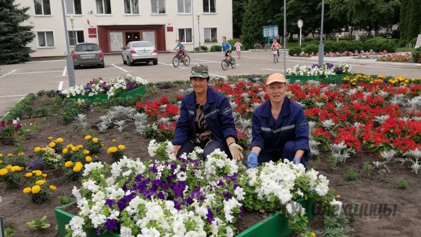 Благоустройству, озеленению на предприятии —  большое внимание