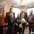 Председатель Берестовицкого райисполкома Дмитрий Кадргулов поздравил долгожительницу района с днем рождения!