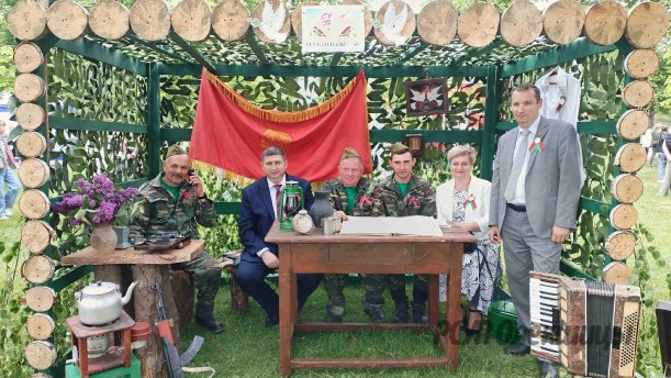 Интерактивная площадка ко Дню Победы в Б.Берестовице.