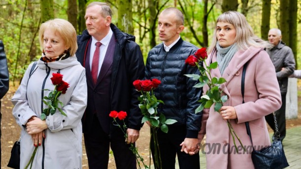 Семья Савко из РСУП "Олекшицы" побывала на торжественном приеме от имени председателя облисполкома.