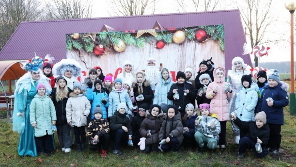 НАШИ ДЕТИ. Олекшицкие школьники в гостях у Берест-Зюзи.