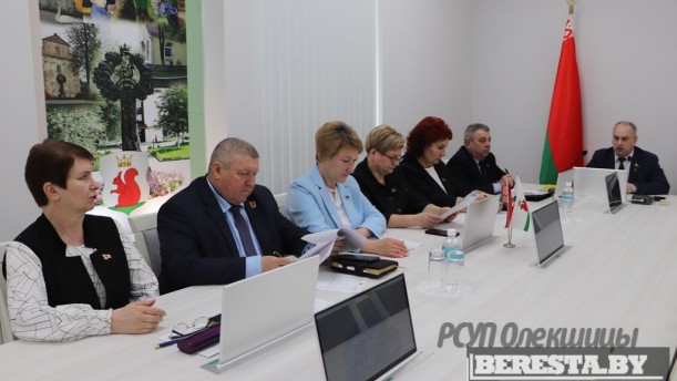 Состоялась очередная сессия Берестовицкого районного Совета депутатов.